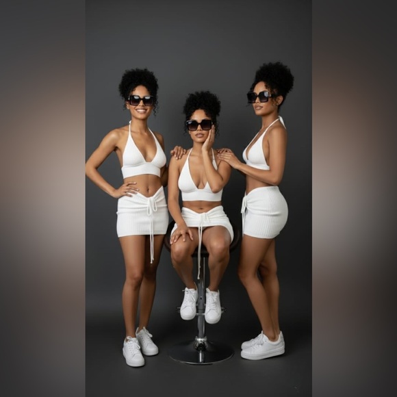 Sunset Seduction Set - Picture 7 of 16